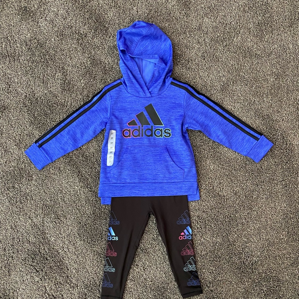 NWT 3T Adidas sweatshirt/leggings set